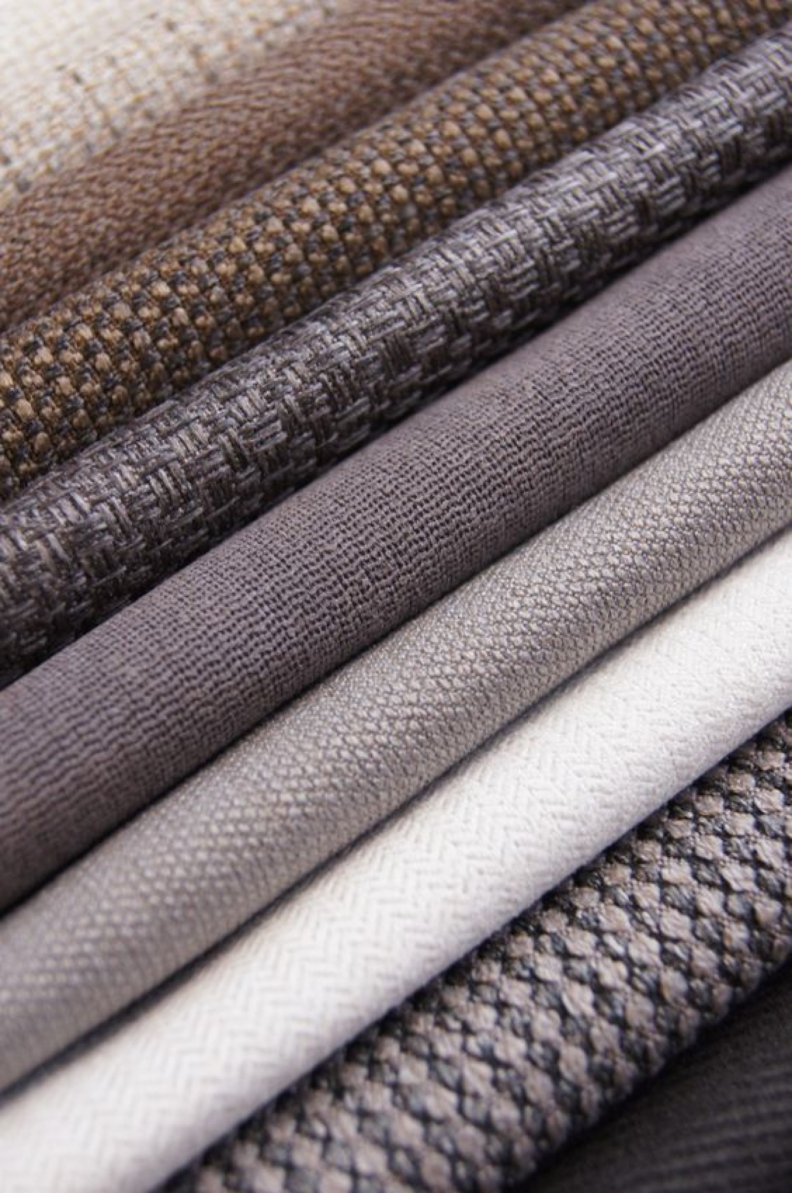 Какая мебельная ткань лучше для дивана?