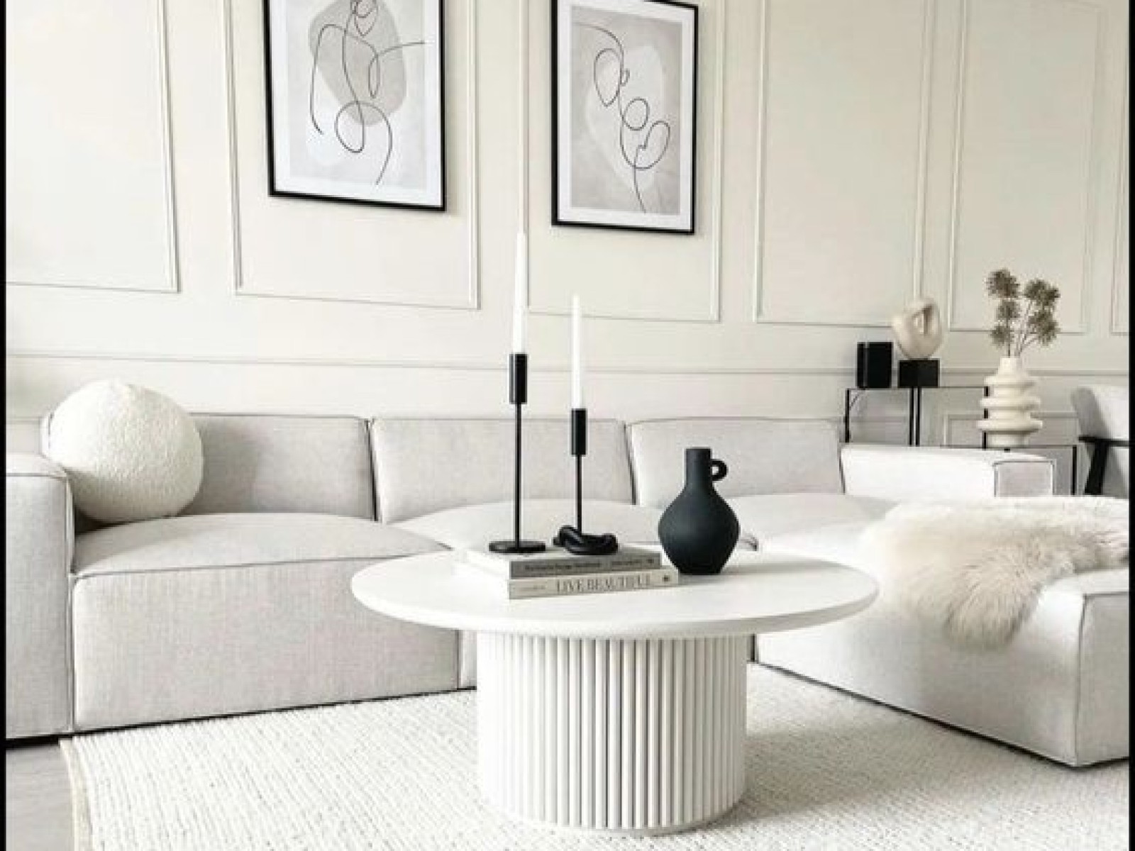 Угловой диван в интерьере: какой выбрать, куда поставить и как сочетать с другими предметами интерьера