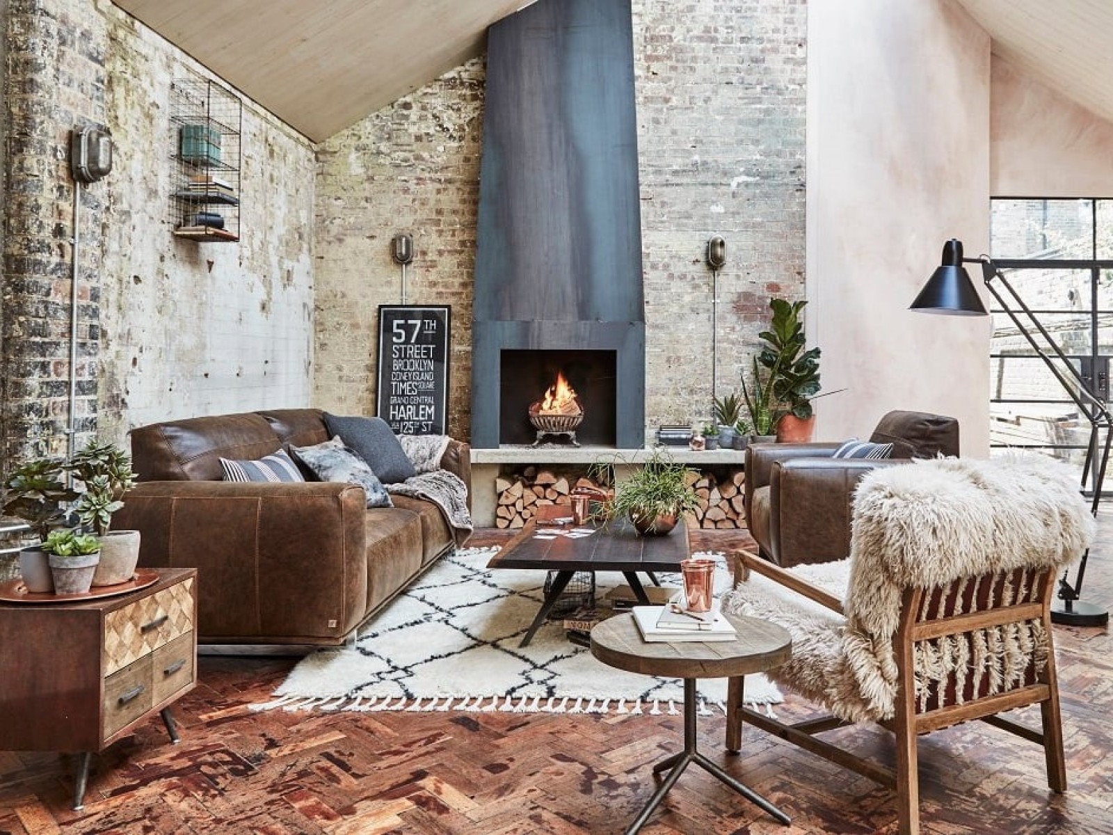 Диваны в разных стилях...