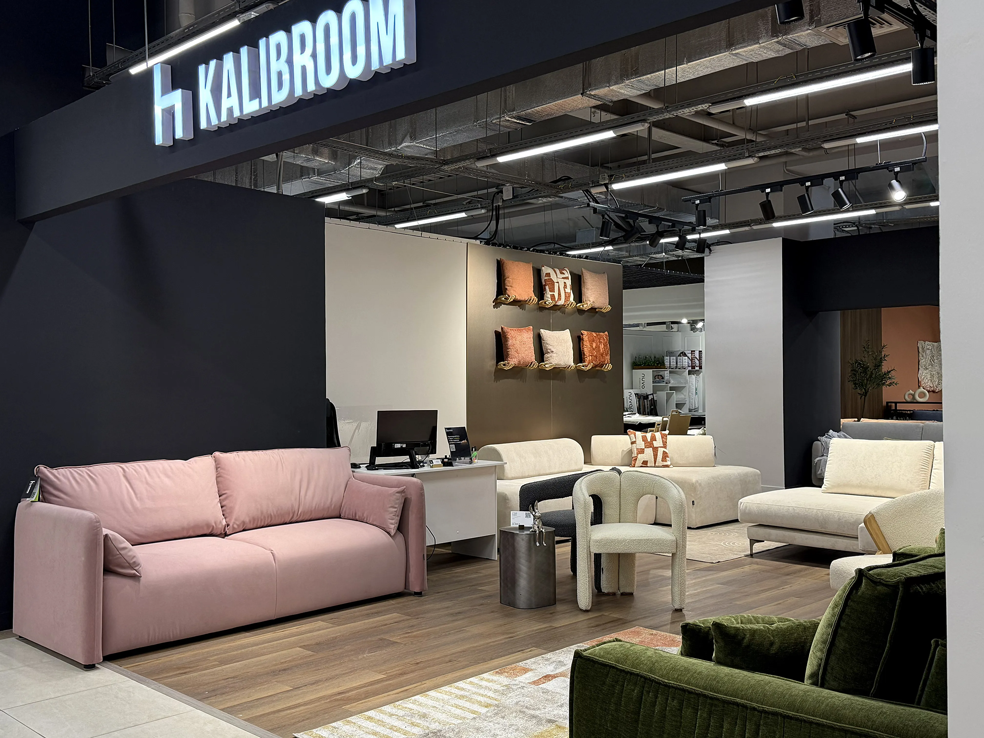 Шоурум ROOMER - фото 2