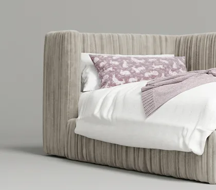 Кровать